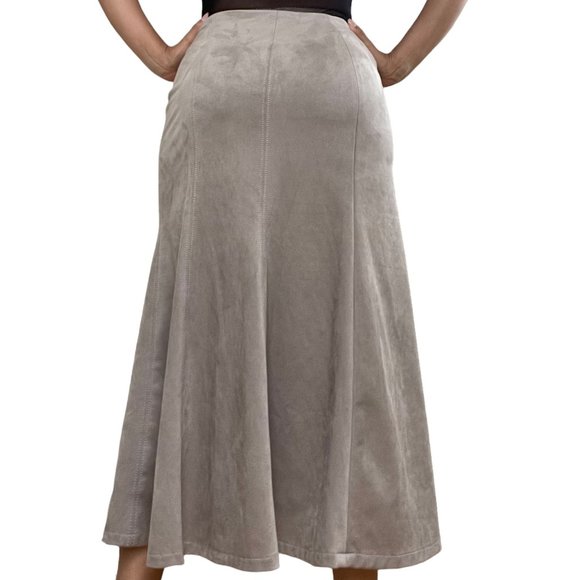 Conrad C Womens Skirt Size 4 Camel Beige Suede Trumpet Stretch - Picture 3 of 11